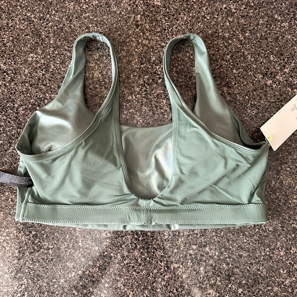 All In Motion Sports Bra - Picture 4 of 10